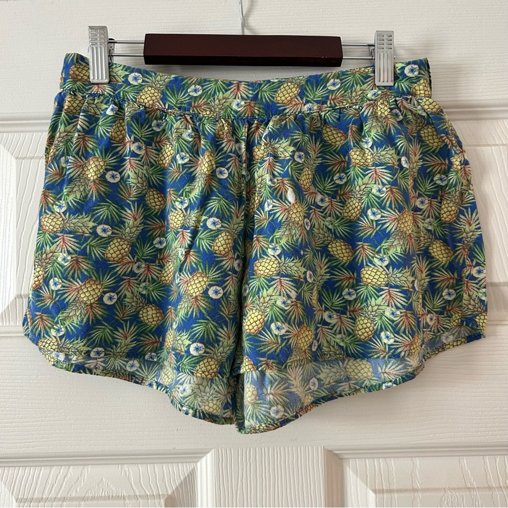 Mine Pineapple Print Women's Athletic Shorts